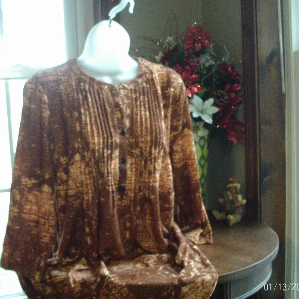 NWT Reborn New York XL Tunic